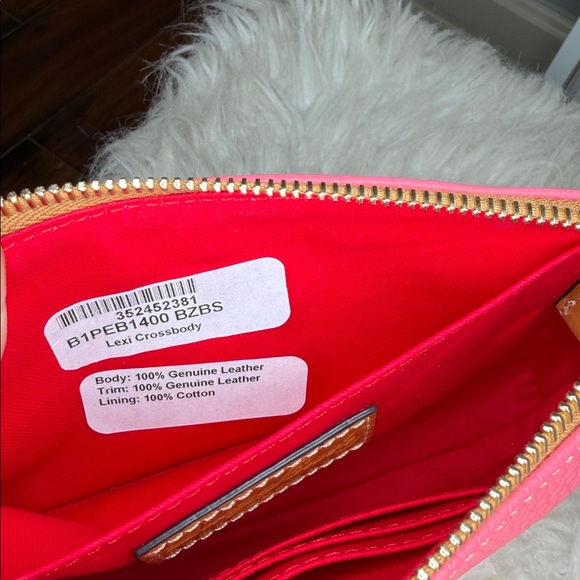 Dooney and Burke NWOT pink pebbled leather Kirby Lexi Crossbody bag - Picture 12 of 12